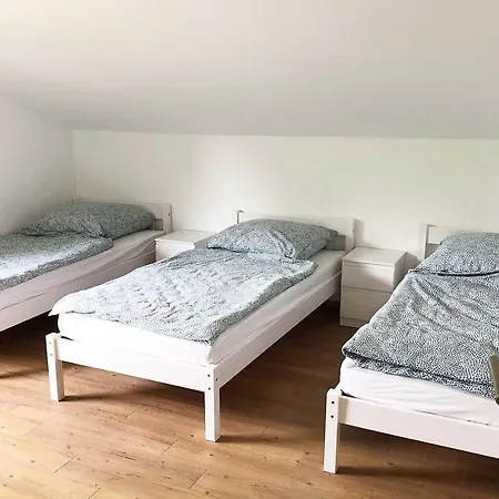 4 Apartment