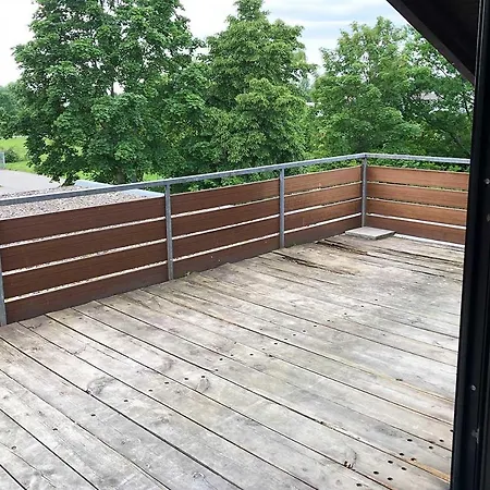 4 Apartment *