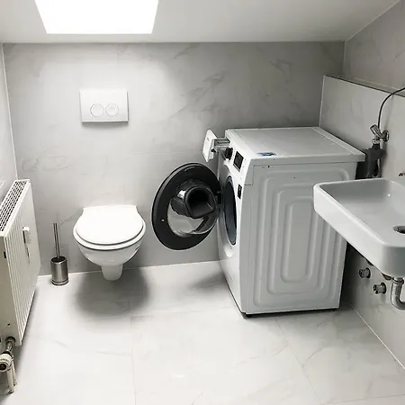 Apartment 4